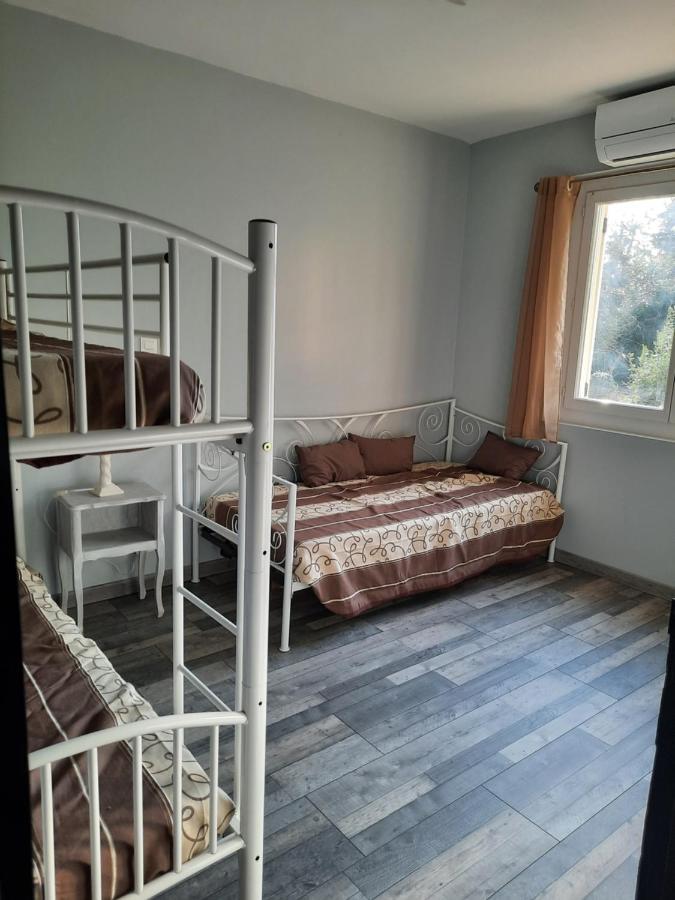 Maison Sur 2000M² D'Espace Vert. Bessan Εξωτερικό φωτογραφία