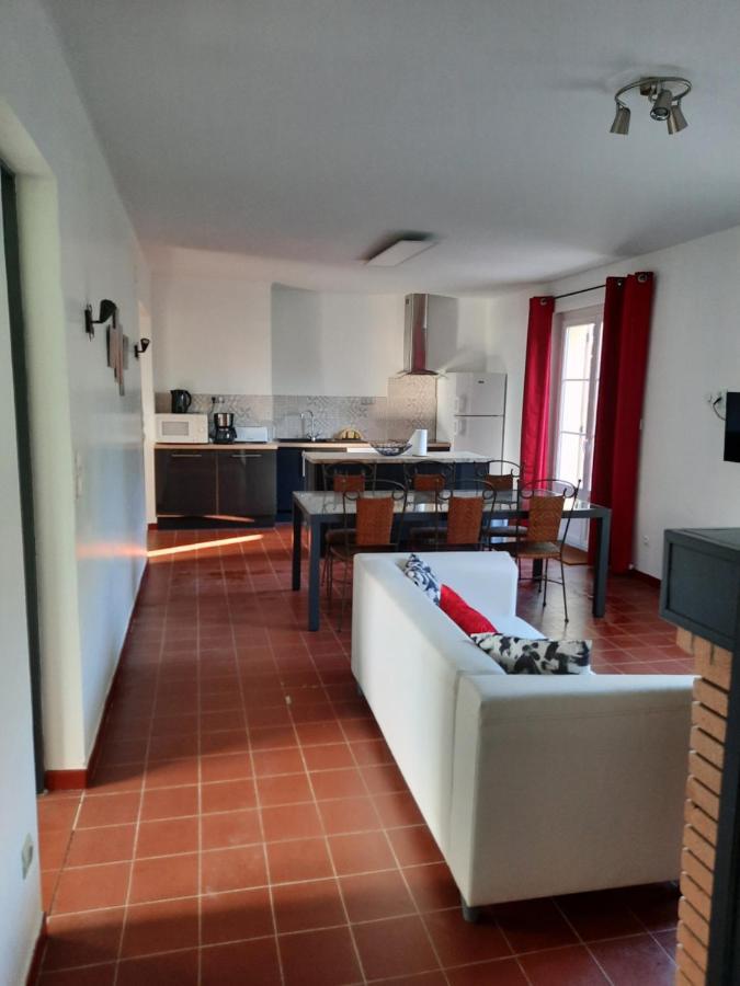 Maison Sur 2000M² D'Espace Vert. Bessan Εξωτερικό φωτογραφία